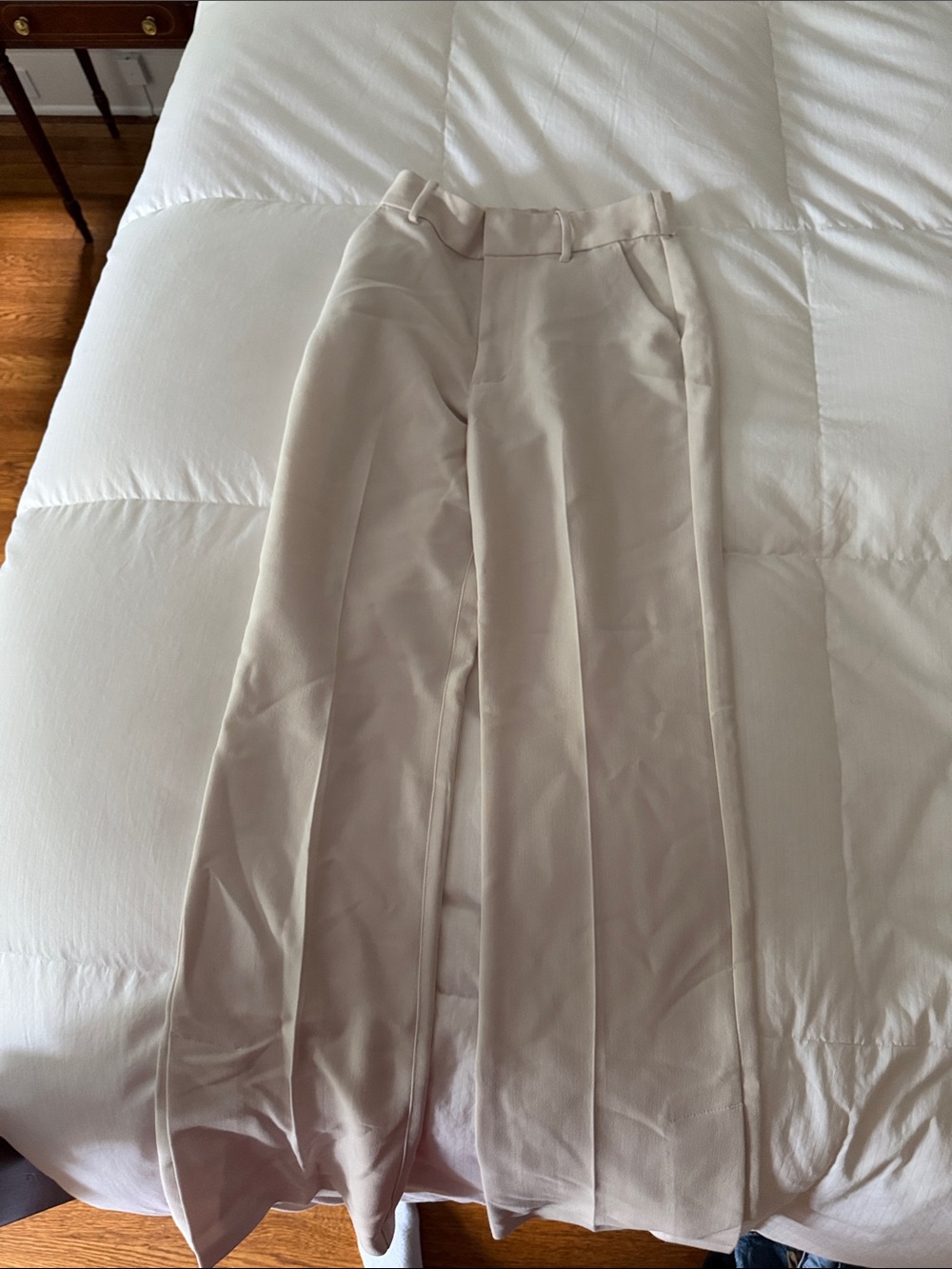 Abercrombie & Fitch Women's Cream Wide-Leg Trousers